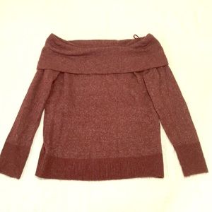 A&F maroon sweater